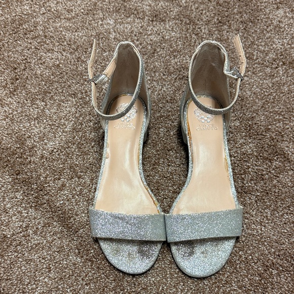 Girls Vince camuto heels - Picture 1 of 3